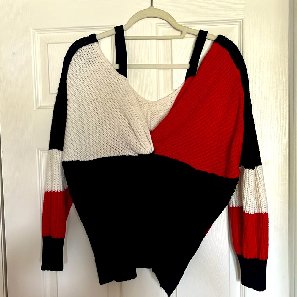 Reversible, black red white shoulder strap knitted cardigan